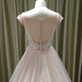 Elegant A-line Flowy Wedding Dress with Cap Sleeve for Beach - Rosymae