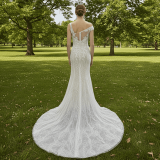 Elegant Asymmetrical Neckline Mermaid Wedding Dresses & Gowns - Rosymae