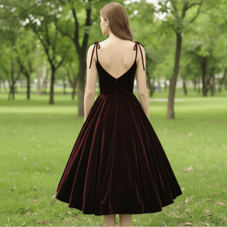 Elegant Burgundy Spaghetti Straps Velvet Prom Dress with V-neck - Rosymae