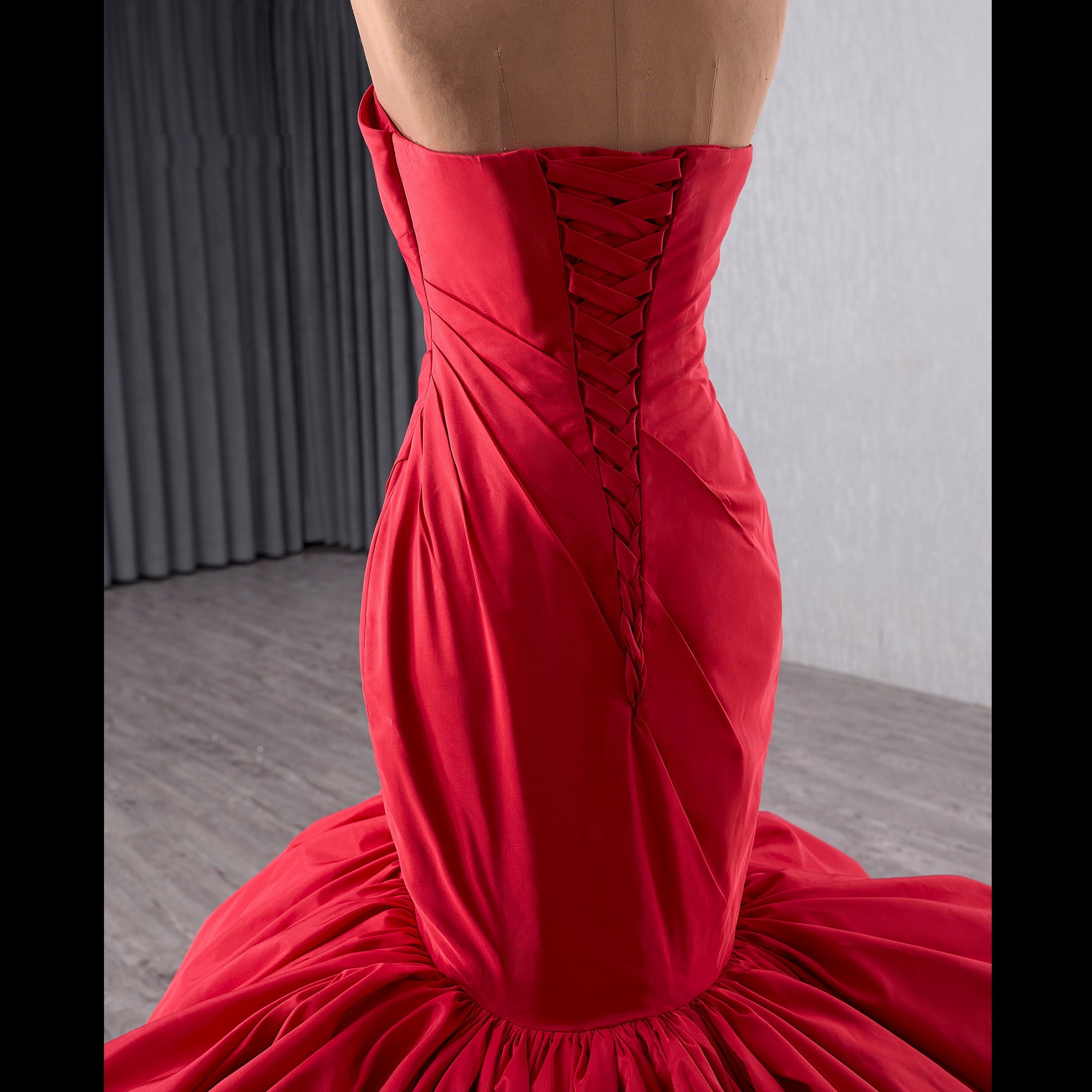 Elegant & Classic Strapless Women Trumpet Puffy Skirt Formal Maxi Dress - Rosymae