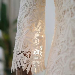Elegant Cream Scalloped Neckline 3D-printed lace 3/4 sleeve Wedding dress - Rosymae