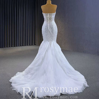 Elegant Fit and Flare Sparkly Wedding Dress with Sweetheart Neck - Rosymae