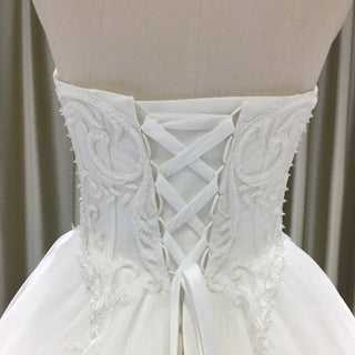 Elegant Floral Lace Ball Gown Wedding Dress with Curved Neckline - Rosymae