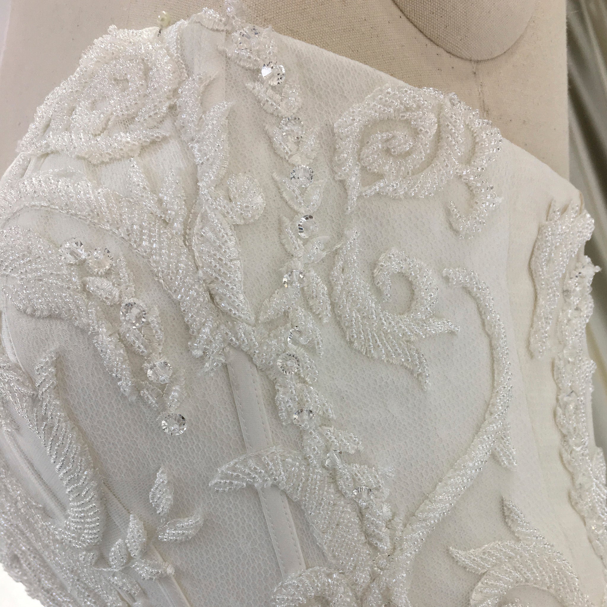 Elegant Floral Lace Ball Gown Wedding Dress with Curved Neckline - Rosymae