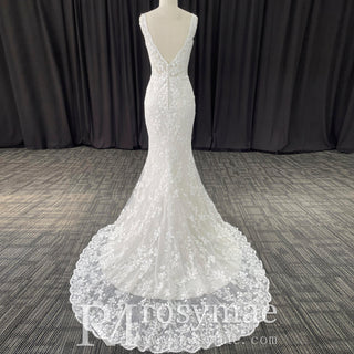 Elegant Mermaid Flower Lace V-Neck Wedding Dress with Empire Waist - Rosymae