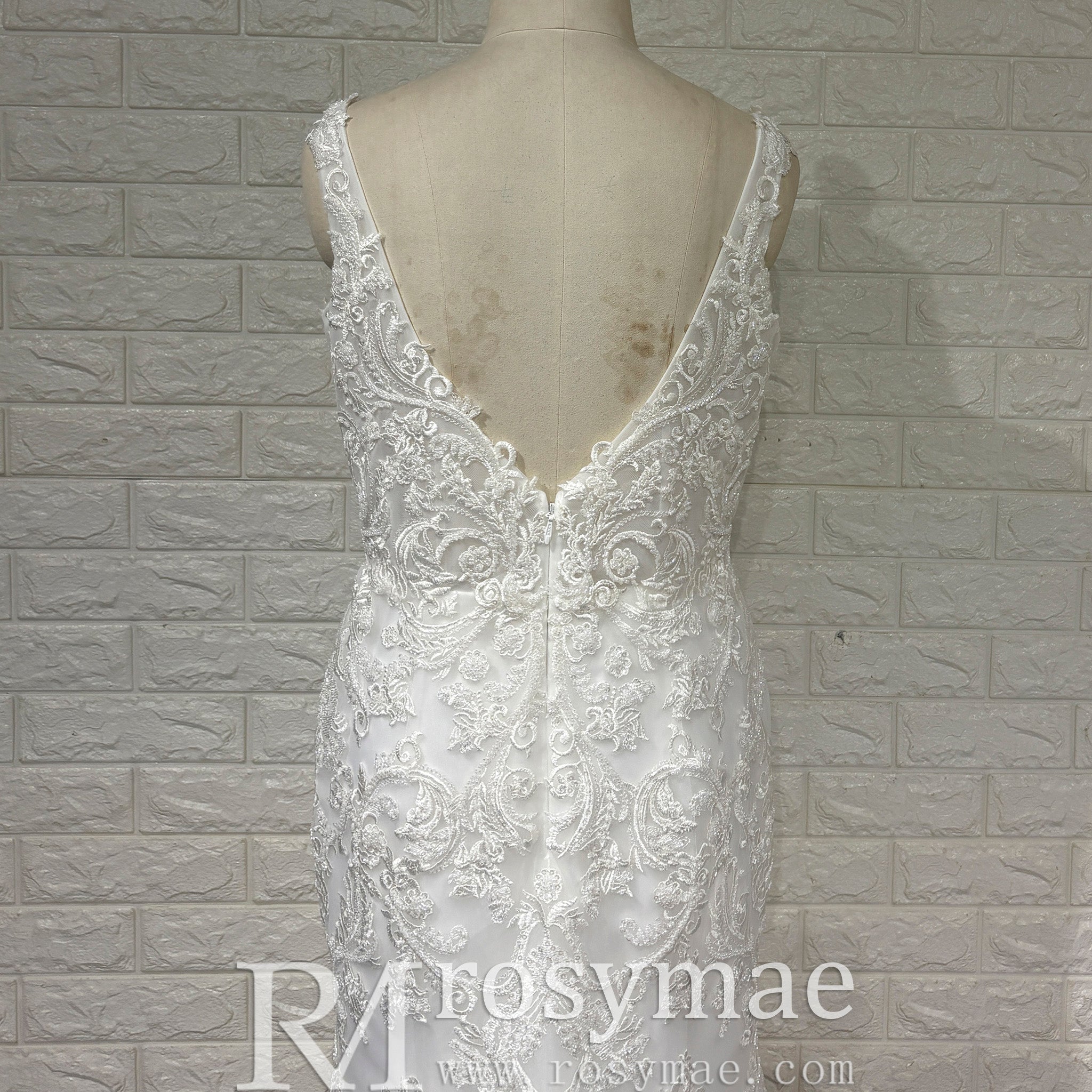 Elegant Mermaid Plus Size Vneck Wedding Dress with Floral Lace Appliqued - Rosymae