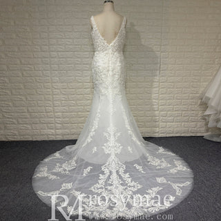Elegant Mermaid Plus Size Vneck Wedding Dress with Floral Lace Appliqued - Rosymae
