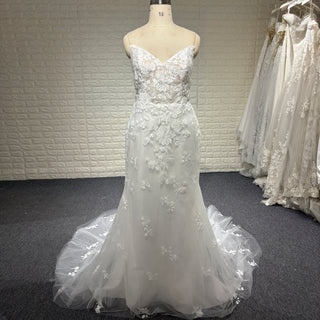 Gorgeous Mermaid Lace Appliqued Wedding Dress with Vneck