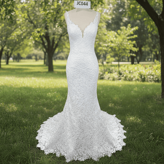 Elegant Multi-Lace Tank V-Neck Mermaid Wedding Dress - Rosymae