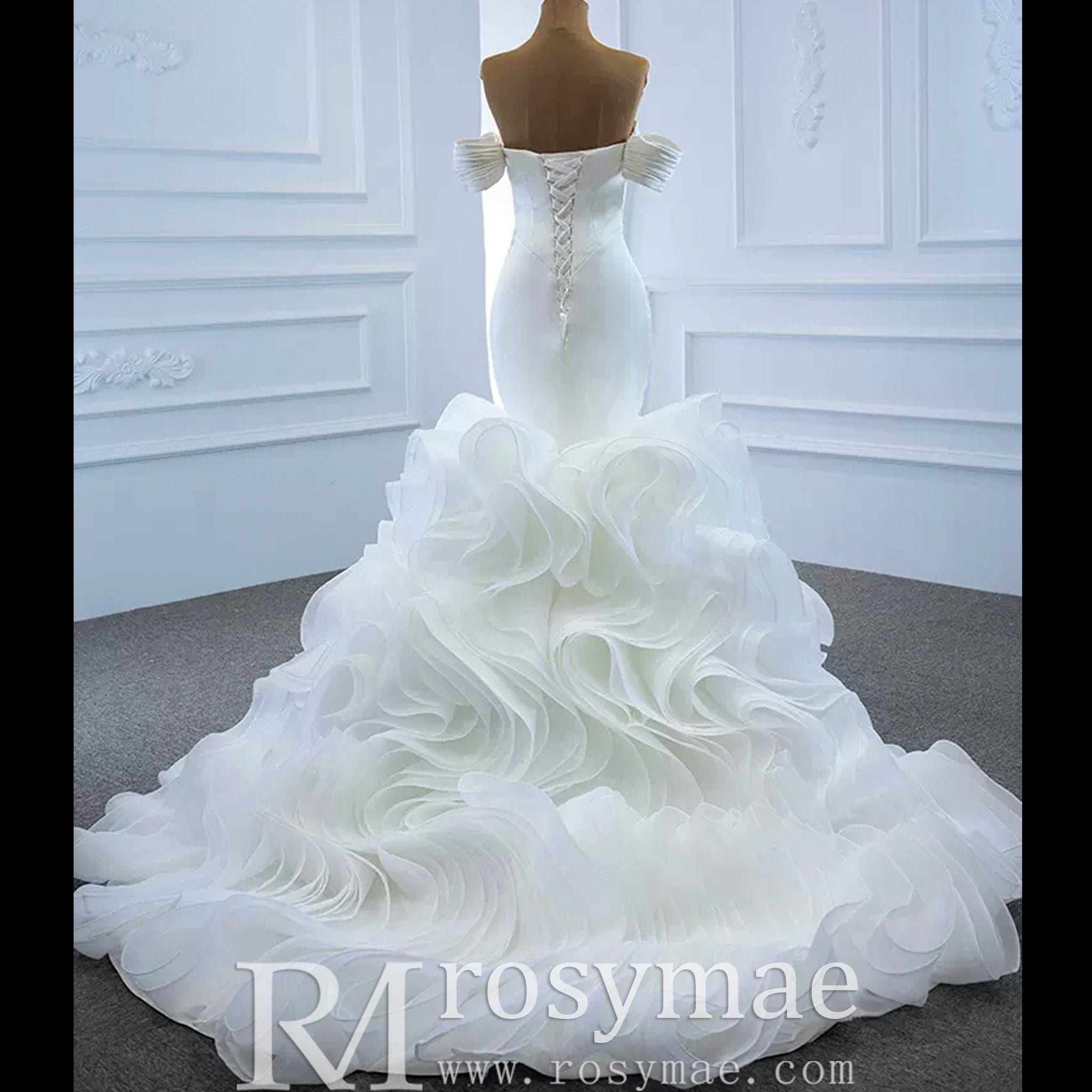 Elegant Ruffle Skirt Trumpet Wedding Dress with Detachable Sleeves - Rosymae