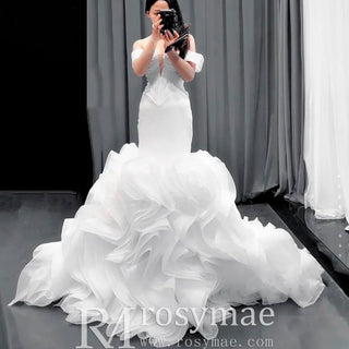 Elegant Ruffle Skirt Trumpet Wedding Dress with Detachable Sleeves - Rosymae
