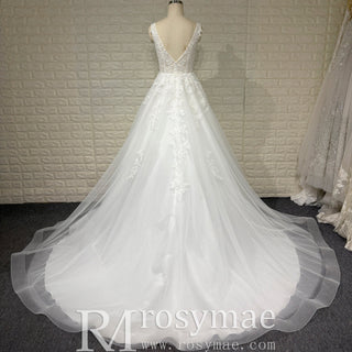 Elegant Tank Sleeve V-neck A-line Wedding Dress with Lace Appliqued - Rosymae