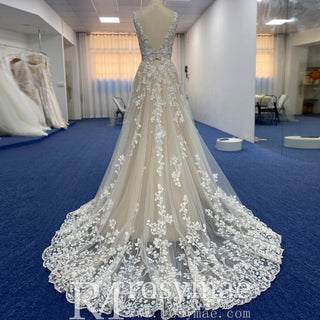 Elegant Tulle and Lace A-line Wedding Dress with Vneck - Rosymae