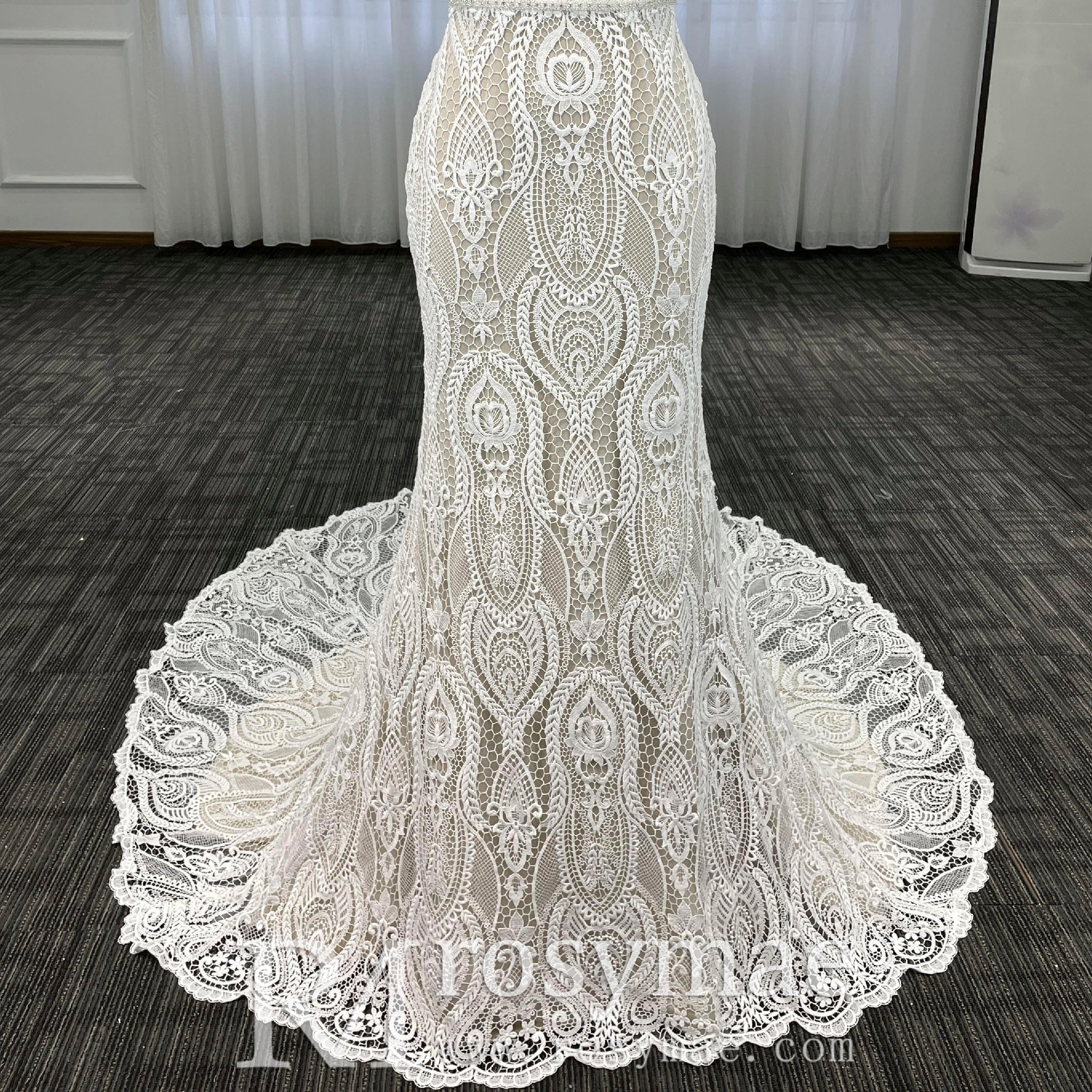 Elegant Women's Floral Lace Wedding Mermaid Dress with Vneck - Rosymae