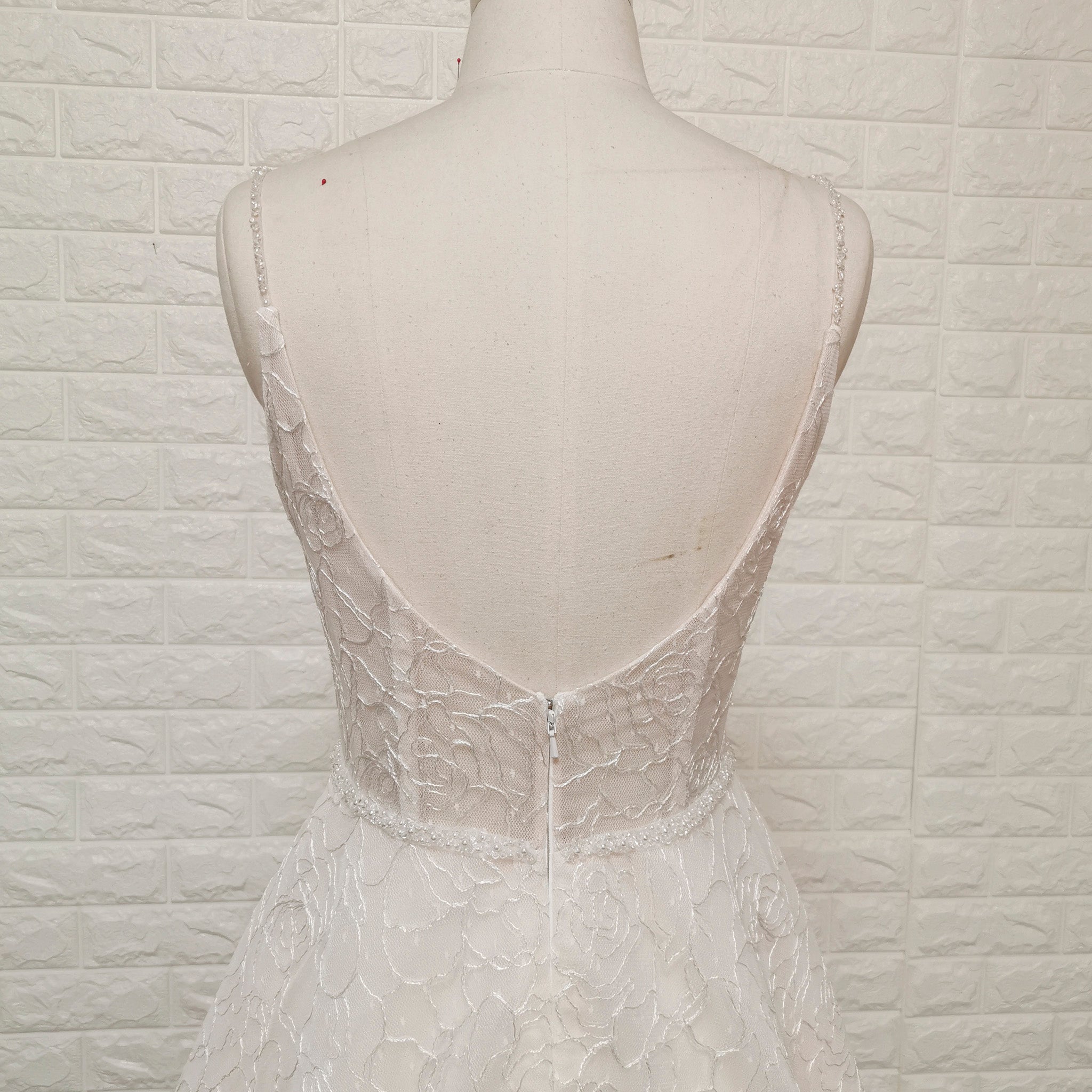 Fairy Tale Spaghetti Straps Princess Lace Wedding Dress with Pocket - Rosymae