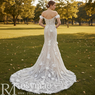 Sweetheart Neckline Princess Fit and Flare Wedding Dress