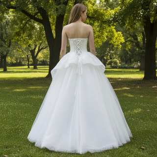 Traditional Strapless Lace Floor Length Bridal Wedding Gowns