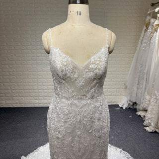 Spaghetti Straps Vintage Lace Mermaid Wedding Gowns with Vneck