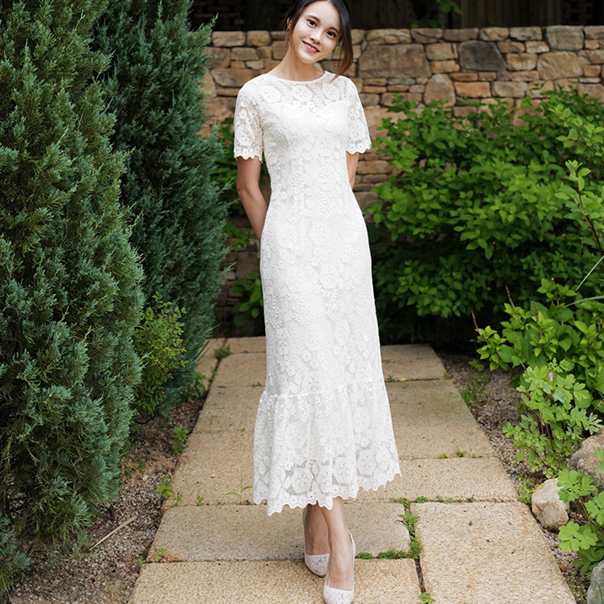 O-neck Elegant Short Sleeves Lace Midi Dress with Tiered Skirt Rosymae O-neck Elegant Short Sleeves Lace Midi Dress with Tiered Skirt Rosymae