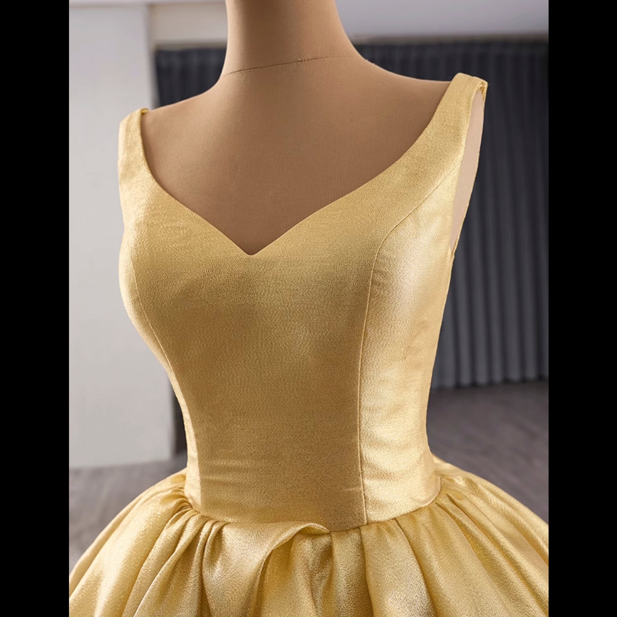 Ruffle A-line V-neck Empire Waist Gold Wedding Dress with Tank Top Custom Colors / 30W Ruffle A-line V-neck Empire Waist Gold Wedding Dress with Tank Top Custom Colors / 30W