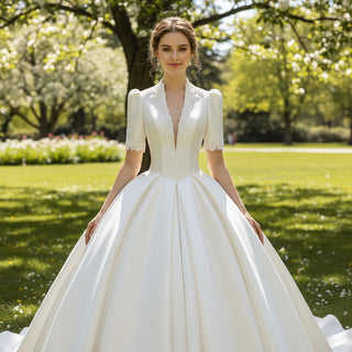 Robe de mariée robe de bal en satin robe de mariée col V profond avec manches courtes