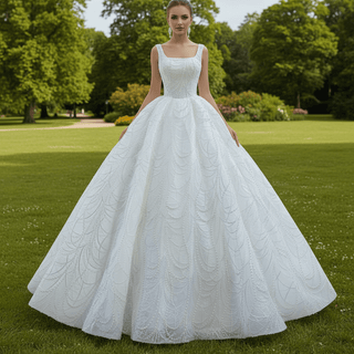 High-end Puffy Skirt Ball Gown Wedding Dress with Square Neckline - Rosymae