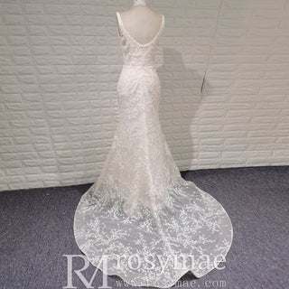 Elegant Light Champagne Mermaid Wedding Dress with V-neck