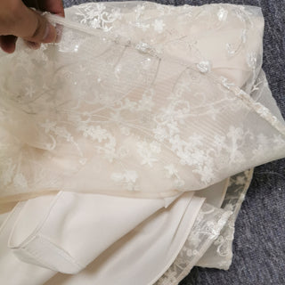 Elegant Light Champagne Mermaid Wedding Dress with V-neck