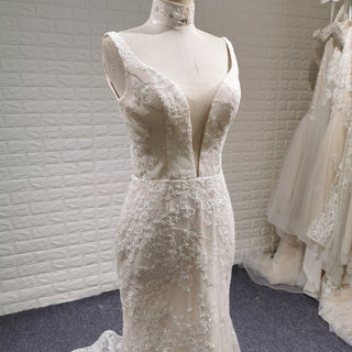 Elegant Light Champagne Mermaid Wedding Dress with V-neck