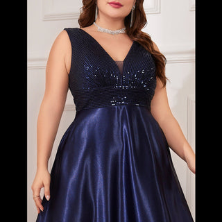 Long Maxi Dress Formal Prom Gown With V-Neckline And Pockets - Rosymae