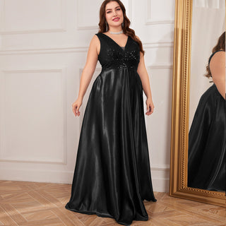 Long Maxi Dress Formal Prom Gown With V-Neckline And Pockets - Rosymae