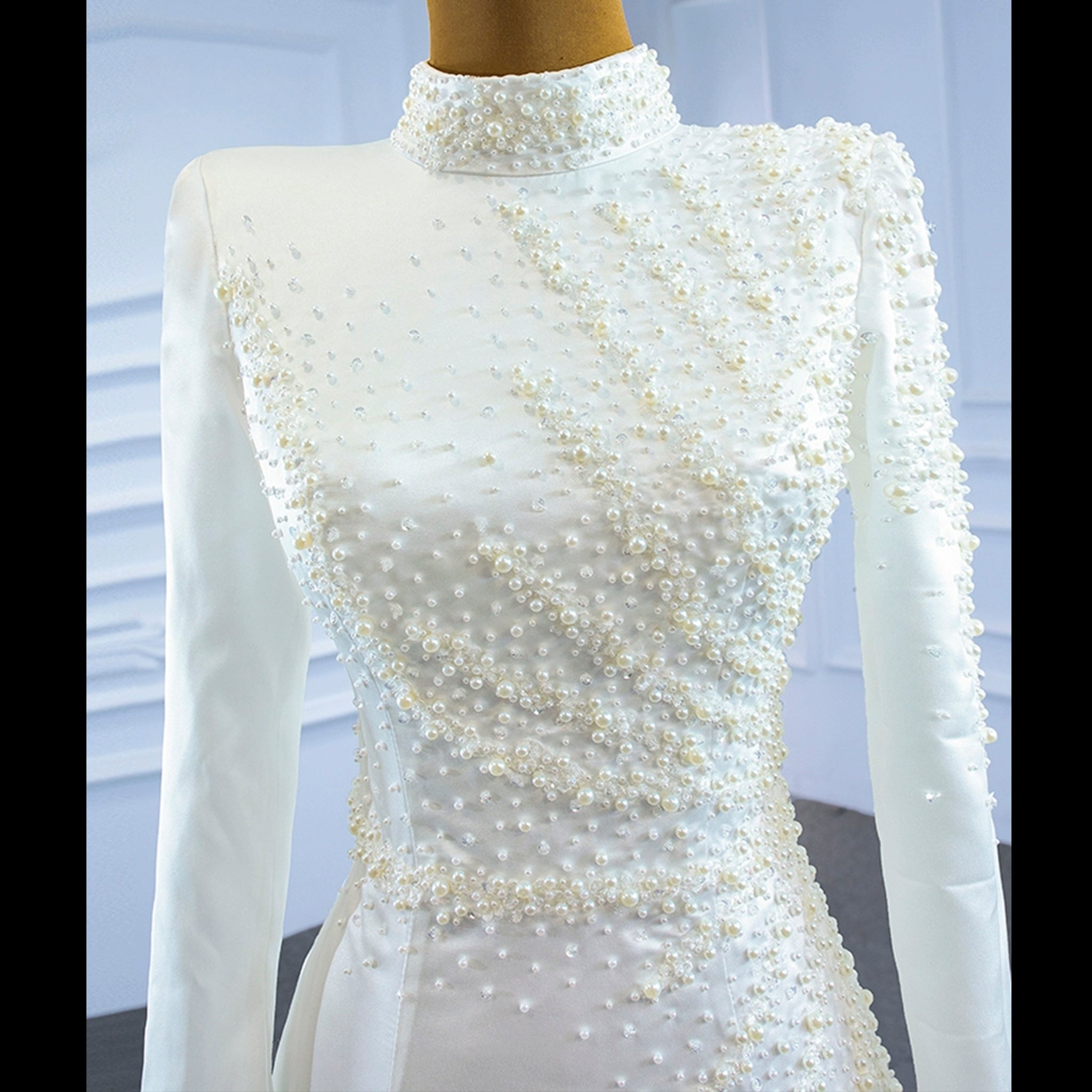 Long Sleeve O-Neck Mermaid Wedding Dress with Detachable Skirt - Rosymae