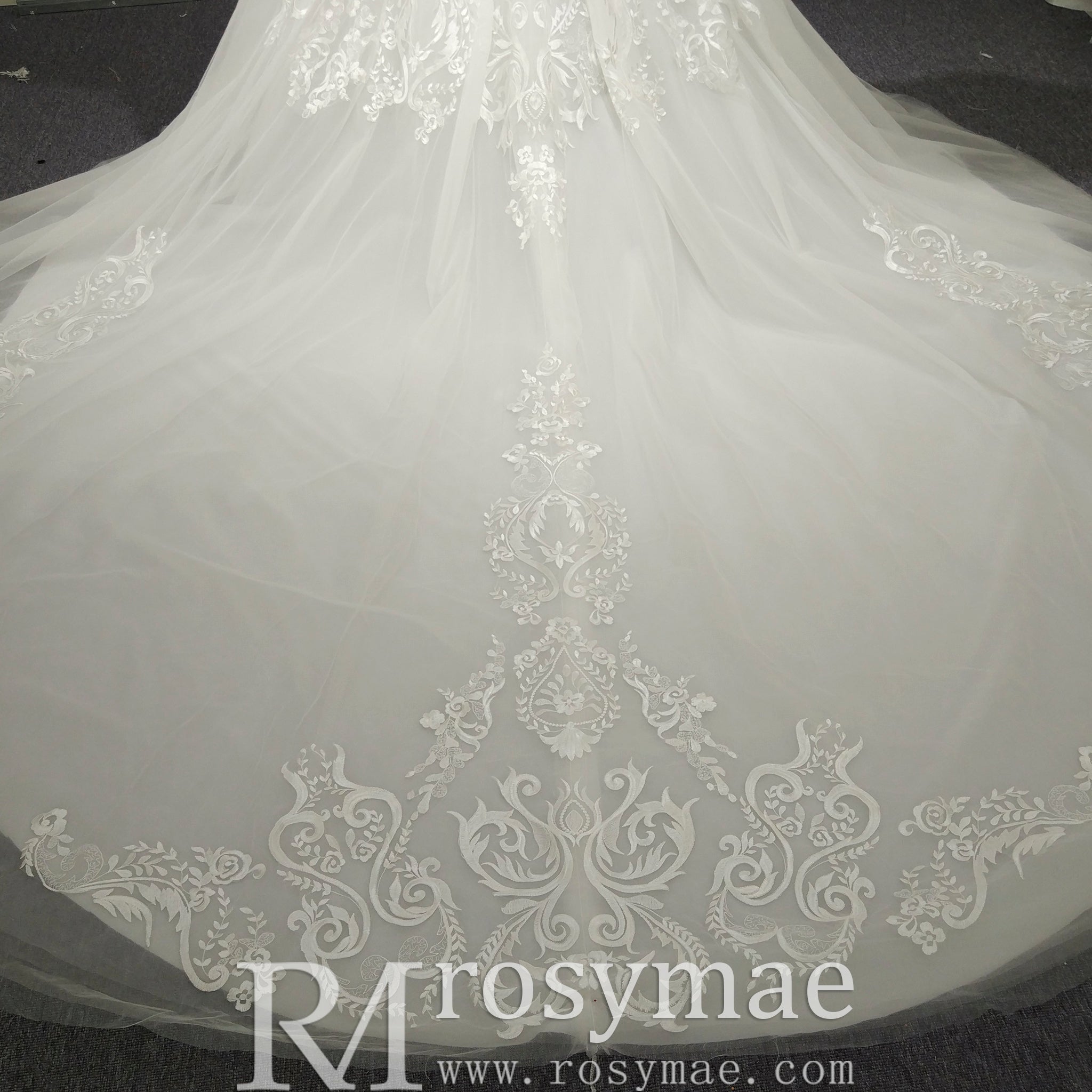 Luxury A-line Tulle Aplliqued Lace Wedding Dress with Off the Shoulder - Rosymae