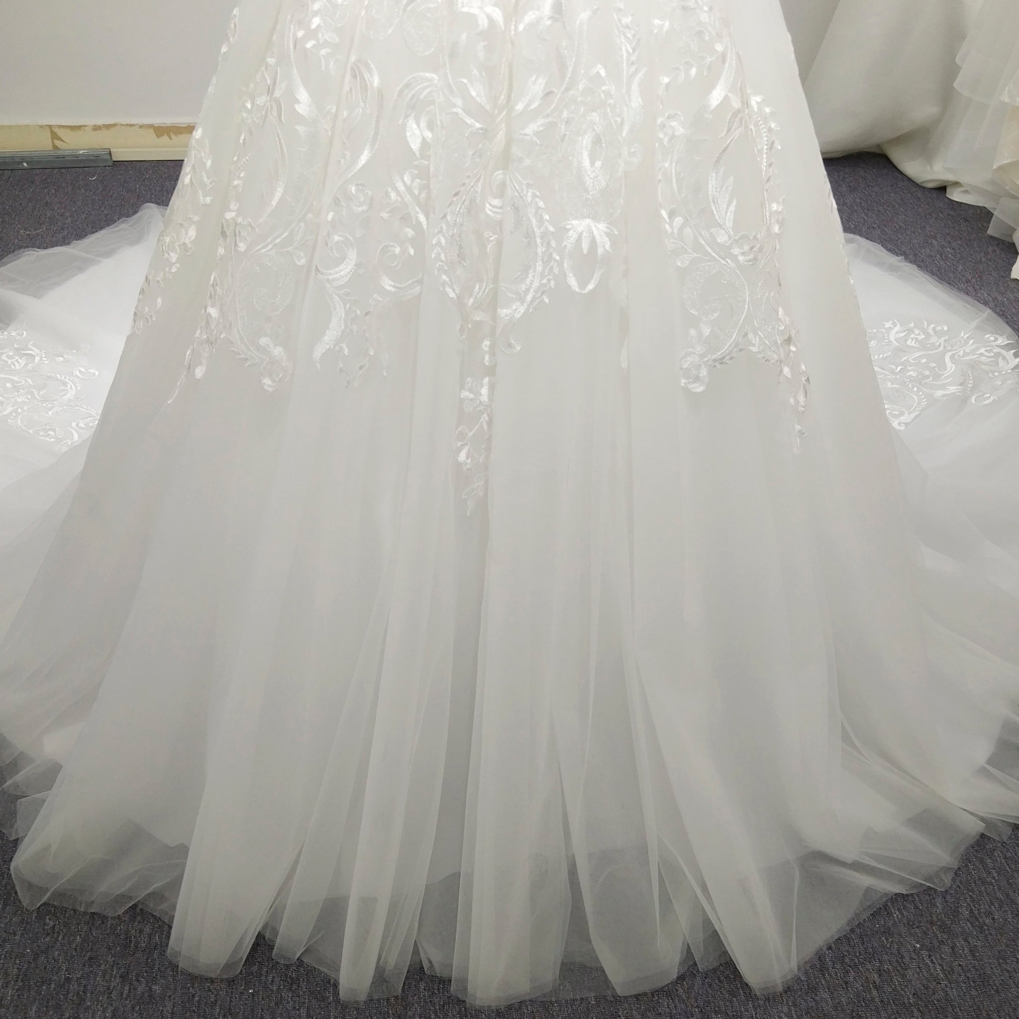 Luxury A-line Tulle Aplliqued Lace Wedding Dress with Off the Shoulder - Rosymae