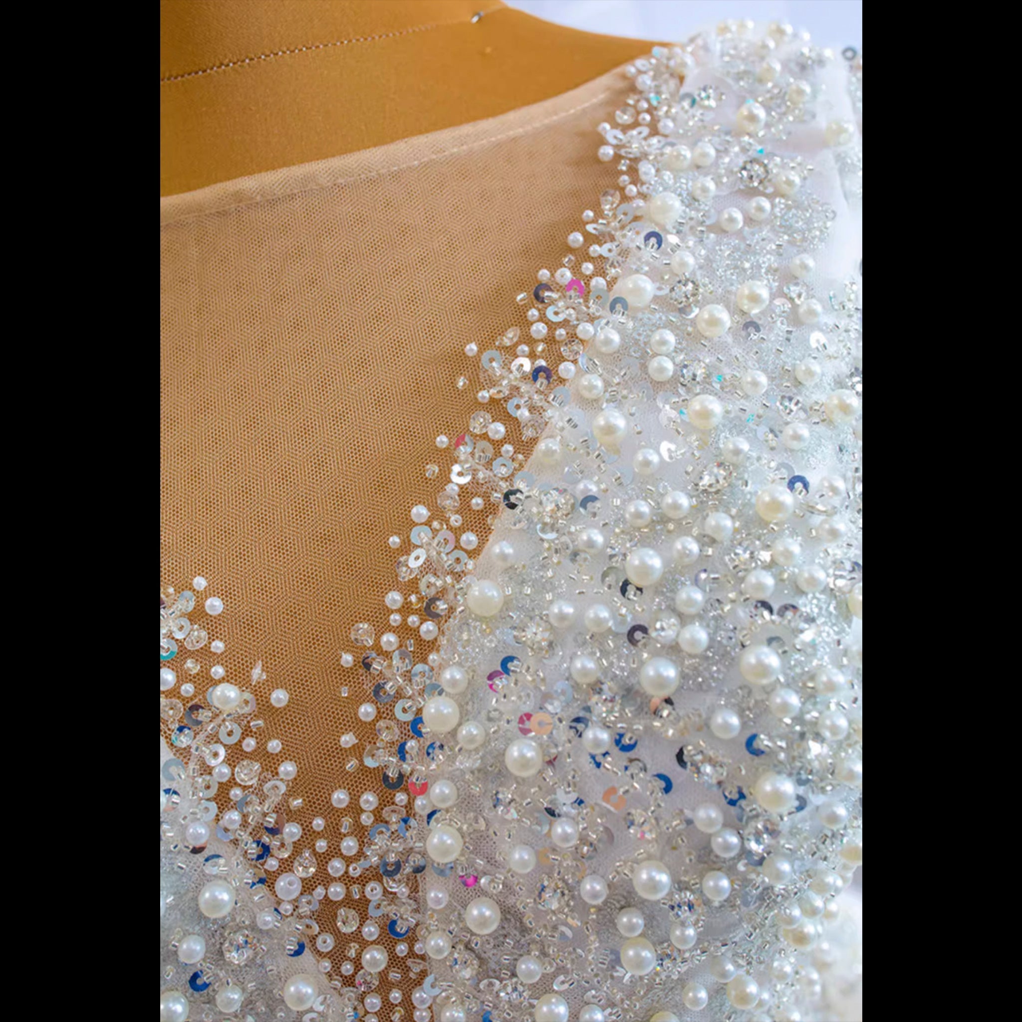 Luxury Beaded Sparkly Ball Gown Wedding Dress with Long Sleeve - Rosymae