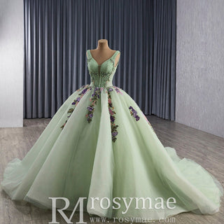 Luxury Plunging Light Green Quinceanera Dresse with Width Straps - Rosymae