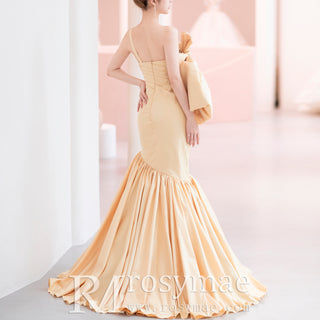 One-Shoulder Asymmetric Ruched Champagne Wedding Dress