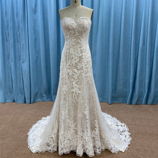 2023 Trendy Strapless Fit and Flare Lace Wedding Dress Sweetheart Neck