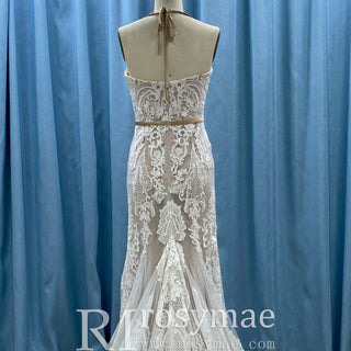 Romantic Halter Neck Fit and Flare Lace Wedding Dress with Sweetheart Neck