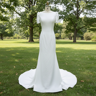 Simple Mermaid Satin Wedding Dress with Short Sleeves for Bride