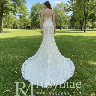 Fit Flare Princess Lace Flowers Wedding Dress with Spaghetti Strap