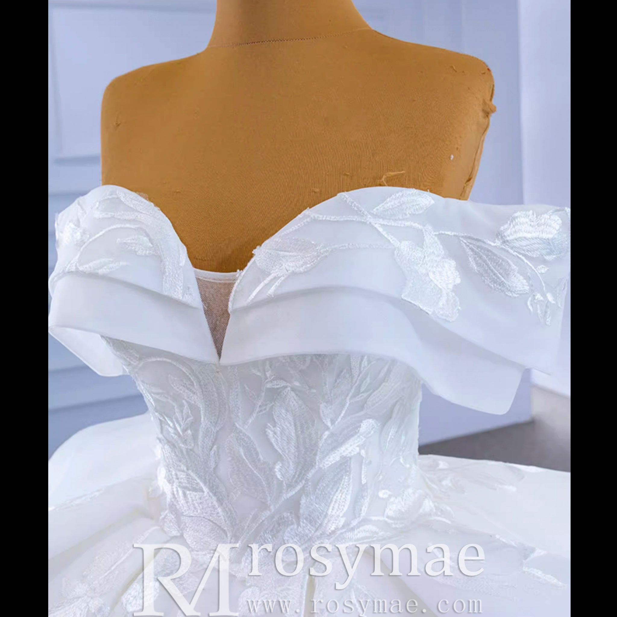 Off Shoulder Lace Applique Wedding Gown Puffy Wedding Dress - Rosymae