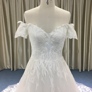 Short Sleeve Off the Shoulder Floral Lace Appliqued Wedding Dress