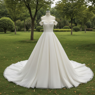 Elegant Off-the-Shoulder Classic Wedding Dresses with V-neck