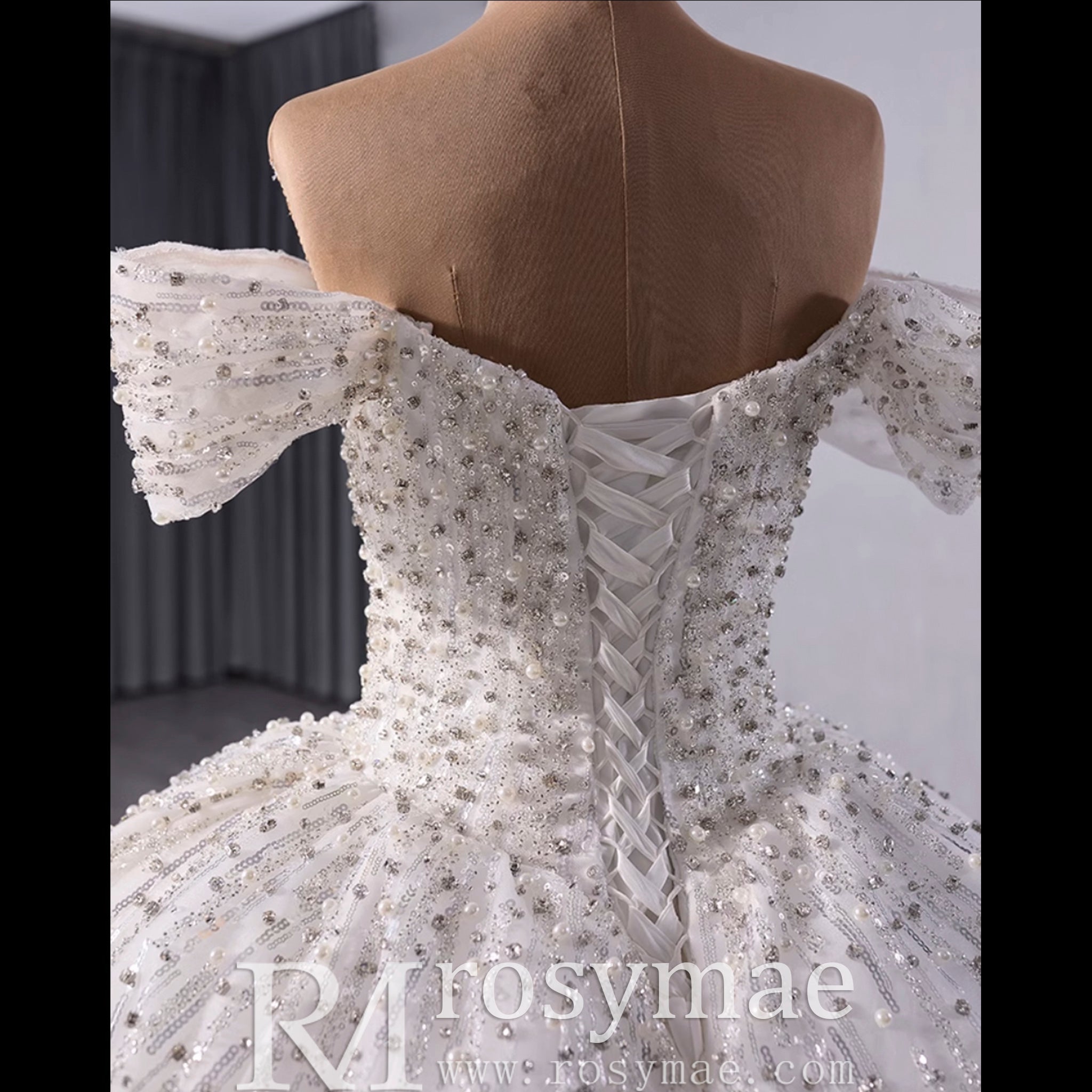 Organza Ball Gown Off the Shoulder Wedding Dress with Boat Neck - Rosymae