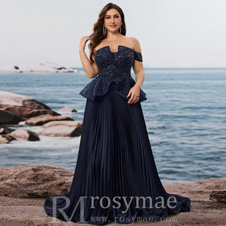 Elegante vestido de noche de mujer sin tirantes con lentejuelas y hombros descubiertos