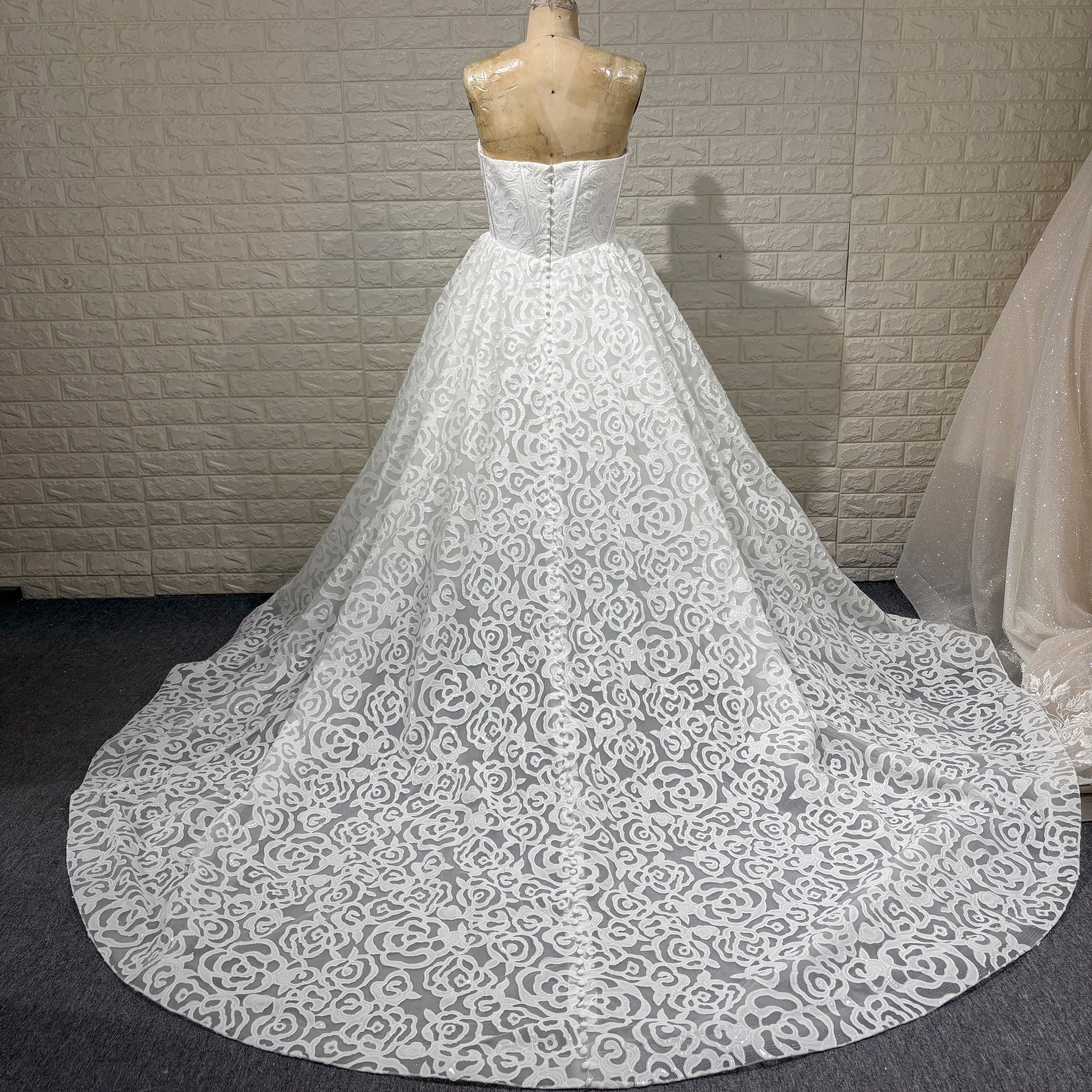 Plus Size A-Line Lace Boat Neck Wedding Dress - Rosymae