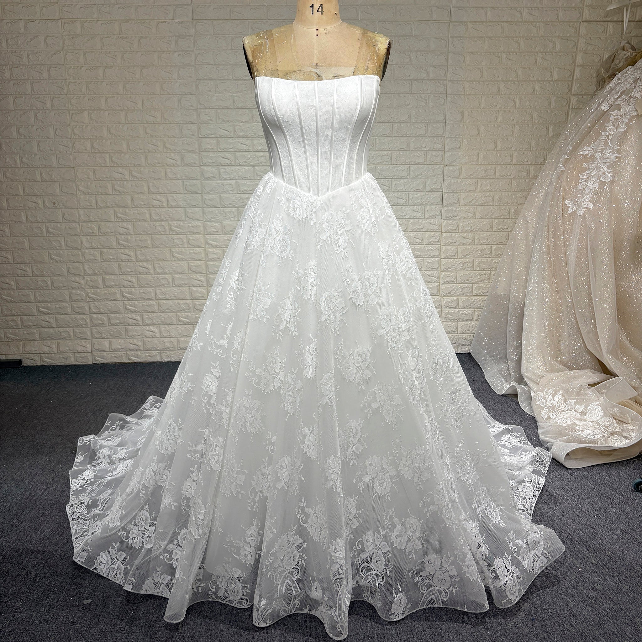 Plus Size Floral Lace A-Line Wedding Dress - Rosymae