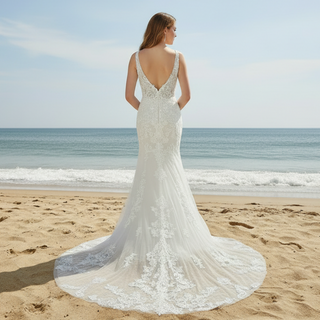 Elegant Mermaid Plus Size Vneck Wedding Dress with Floral Lace Appliqued