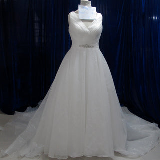 Elegant Classic V-neck Sparkly Tulle A-line Plus size Wedding Dress